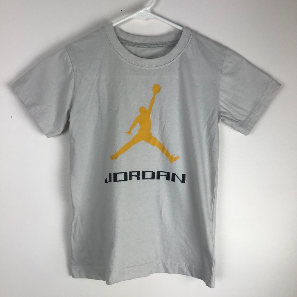 Jordan t shirt